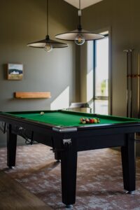 Peakviews Pool Table